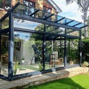 隔热保温： PC耐力板具有良好的隔热性能