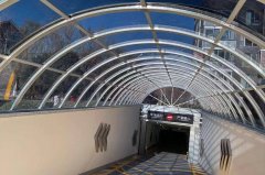 提高生产效率与产品质量；加强客户服务团队建