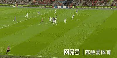 日本1-0掀翻世界排名第四的英格兰 首次战胜对手