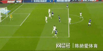 日本1-0掀翻世界排名第四的英格兰 首次战胜对手