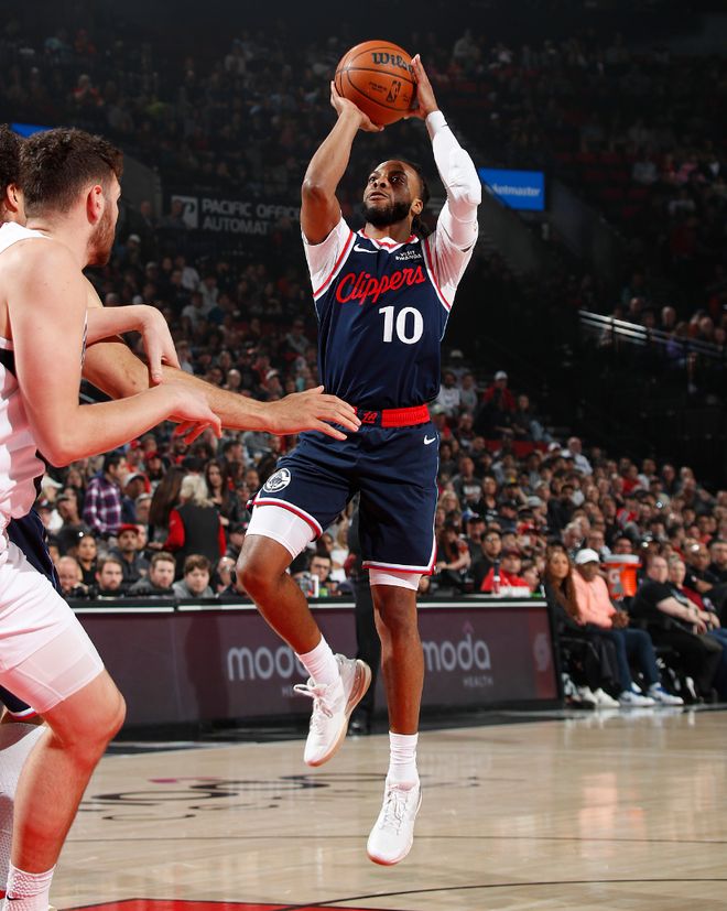 开拓者力克快船终结连败 伦纳德57场20+难救主队